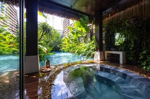 Inside a Stunning 300-Square-Meter Green Oasis Villa in the City - image 12