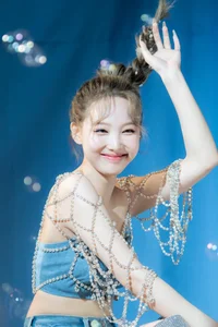 Top 10 Most Beautiful K-Pop Female Idols According to Japanese Fans - image 6