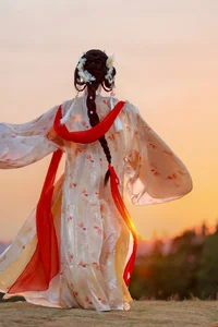 Stunning Mountain Sunset Photography: Xiao Du Tong Xue in YiTuYu Art Language Vol.9311 – Golden Hour Aesthetic and Scenic Travel Inspiration - image 13
