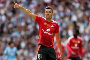 Top 10 Highest-Paid Premier League Players for the 2024-2025 Season - image 2