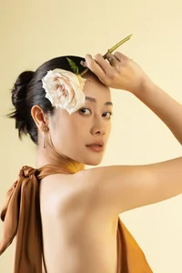 VTV MC Phi Linh Shares Inspiring Thoughts on Female Multitasking - image 7