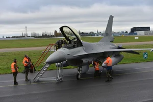 Russian Billionaire Offers Massive Bounty for Downing First F-16 Fighter Jet - image 1