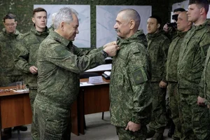 Russian Billionaire Offers Massive Bounty for Downing First F-16 Fighter Jet - image 8