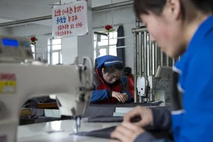 Glimpses of the Hermit Kingdom: Rare Photos Reveal Daily Life and Culture Across North Korea - image 10