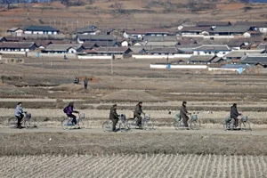 Glimpses of the Hermit Kingdom: Rare Photos Reveal Daily Life and Culture Across North Korea - image 7