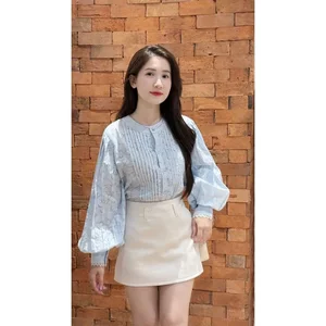 Effortless Elegance: 4 Formulas to Style Light Blue Outfits This Season - image 4