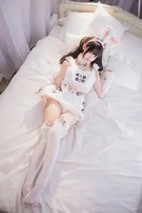 Stunning Fluffy White Rabbit Cosplay by Shen Le Ban Zhen Dong - image 46