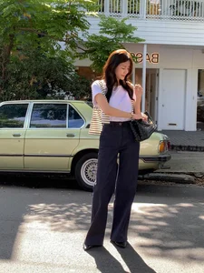 5 Chic Ways to Style Minimalist T-Shirts for Summer 2026 - image 8
