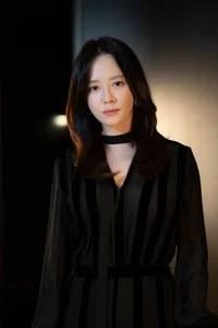 Song Ji Hyo Wedding Invitation Leaked: Are the Running Man Star's Marriage Rumors Actually True? - image 0
