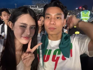 Inside the Romantic Life of Football Star Vu Van Thanh and His Devoted Girlfriend - image 3