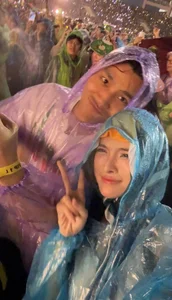 Inside the Romantic Life of Football Star Vu Van Thanh and His Devoted Girlfriend - image 6