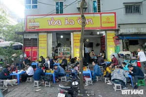 Top 4 Must-Try Chicken Pho (Pho Ga) Restaurants in Hanoi's Culinary Scene - image 0