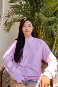 Everyday Beauty of the New Miss Ocean Vietnam: Stunning Casual Looks - image 4