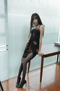 IESS Tuan Tuan Black High Heels Elegant Fashion Photography - image 54