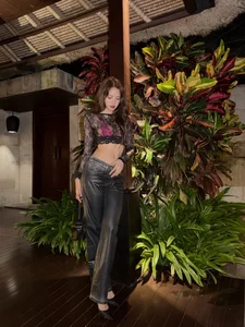Lisa of BLACKPINK and Billionaire Frederic Arnault: New Details Emerge on Their Relationship Status - image 9