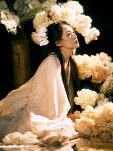 YiTuYu Art Language Vol 9683: Elegant Portrait Collection by Tanya - image 7