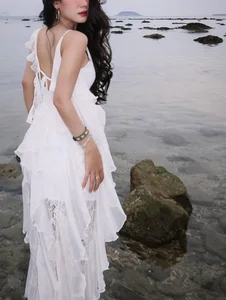 Lylychuu Enchants as a Seaside Muse in Stunning Beach Photoshoot - image 1