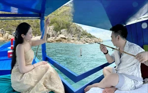 Vietnamese TikToker Bo Chanh Shares Plastic Surgery Journey - image 1