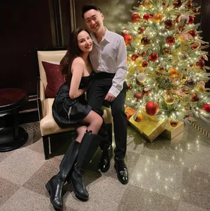 Miss World Vietnam Diem Huong Finds Love with Canadian Husband David After Five Years - image 10