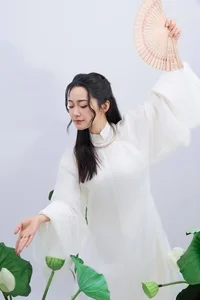 The Transformation of Anh Dao: 20 Years After the Iconic Series Kinh Van Hoa - image 3