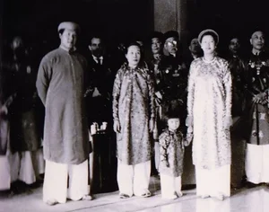 The Remarkable Life of Queen Mother Duc Tu Cung: From Maid to Royalty - image 2
