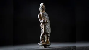 Rare 2,000-Year-Old Roman Gladiator Knife Handle Discovered by Archaeologists - image 3