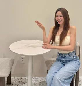 Lan Ngoc Stuns Fans in Optical Illusion Dress Showcasing Her Flawless Physique - image 6