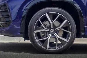 Volkswagen Tayron Debuts in Malaysia Ahead of Vietnam Launch - image 8