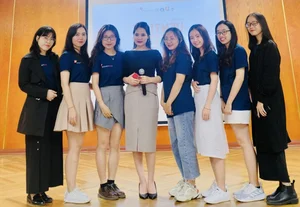 Shark Han Tue Lam’s Brilliant Styling Hacks for Petite Professional Women - image 3