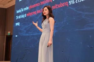 Shark Han Tue Lam’s Brilliant Styling Hacks for Petite Professional Women - image 2