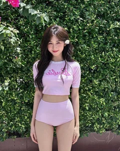 Viral Throwback: Mina Young’s Iconic Military Uniform Photos Resurface Online - image 3