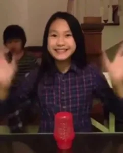 Doan Van Hau Shares Heartwarming Throwback Photos of Doan Hai My - image 2