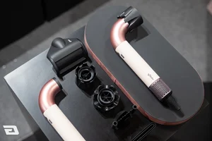 Dyson's $600 Hair Dryer with Revolutionary Industrial Design Sparks Global Interest - image 6