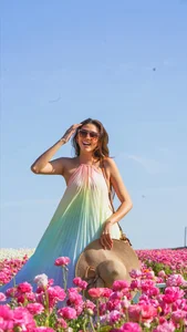 Model Vo Hoang Yen Shines on Catwalk at Eight Months Pregnant - image 0