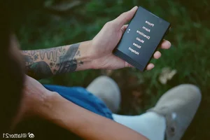 This Ultra-Minimalist Smartphone Concept Will Make You Feel Nostalgic - image 4