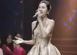 Miss Thanh Thuy Shines in Elegant Wedding Gown as Van Dung Reflects on Life - image 2