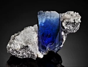 The Most Beautiful and Rare Gemstones in the World and Their Mysteries - image 1