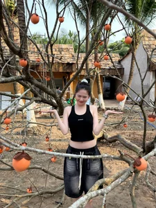Ngoc Trinh Shares Secret Beauty Routine for Radiant Skin and Slim Waist - image 6