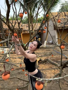 Ngoc Trinh Shares Secret Beauty Routine for Radiant Skin and Slim Waist - image 0