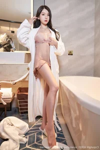 XiuRen Vol.55: The Elegance of Zhou Yu Xi in Professional Portraiture - image 27