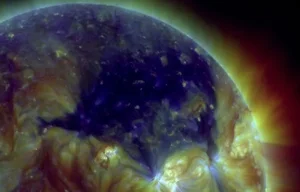 Mysterious Ancient Solar Wind Particles Discovered Trapped Inside Earth's Core - image 6
