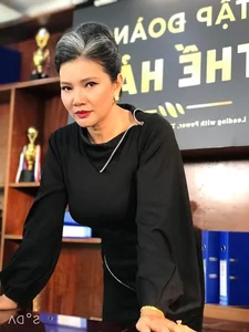 Actress Kieu Trinh of 'The Buffalo Boy' Stuns in Bold Fashion Choice - image 1