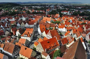 The Mysterious Town Sitting on 72,000 Tons of Diamonds That Remains Untouched - image 2
