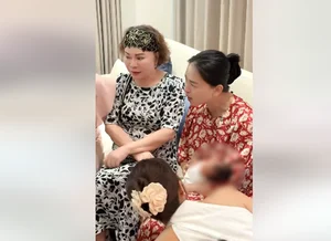 Action Star Ngo Thanh Van Celebrates Family Roots with Daughter's Official Introduction - image 6