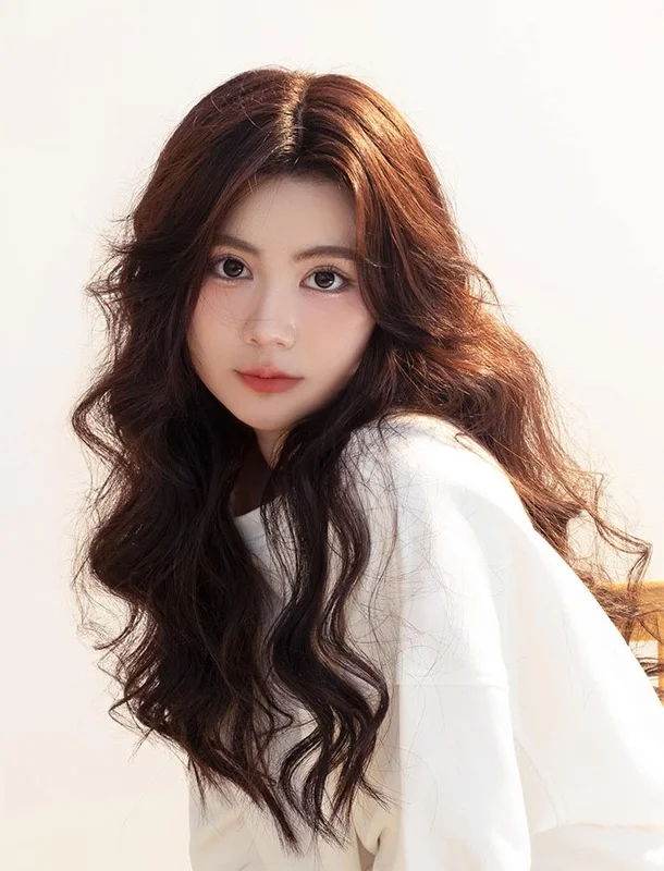 Stunning Teenage Daughters of Vietnamese Celebrities Who Are Stealing the Spotlight