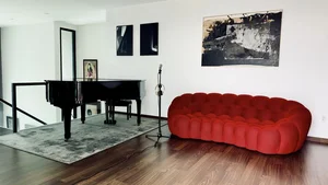 V-Biz Updates: My Tam's Milestone, Hong Nhung's Music Room & Celeb News - image 4