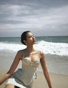 Miss Bao Ngoc Dazzles in Sparkling Yellow Gown: A Red Carpet Masterclass - image 0