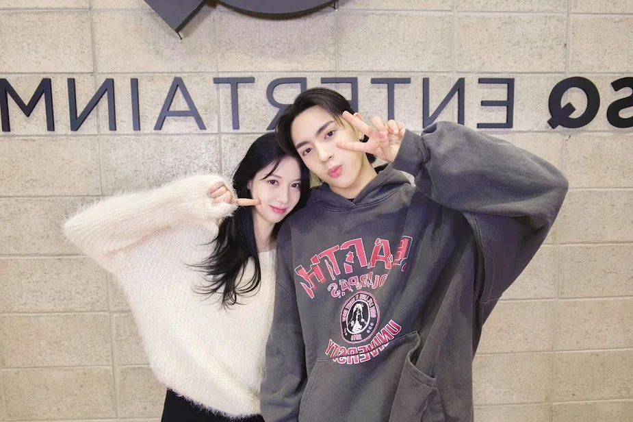 The Rising 5th Gen Male Idol with a Famous Actress Sister Revealed