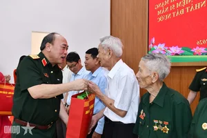 Central Military Commission and Ministry of Defense Honor Policy Families with Heartfelt Gifts - image 8