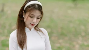 Collection of Beautiful and Pure Vietnamese Girls Celebrating Natural Beauty - image 31
